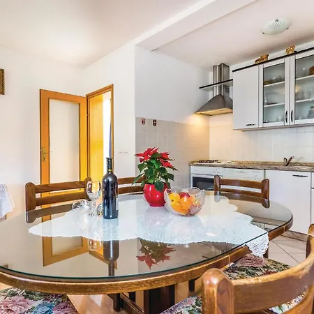 Stunning Apartment In Rab With Kitchen Apartment *