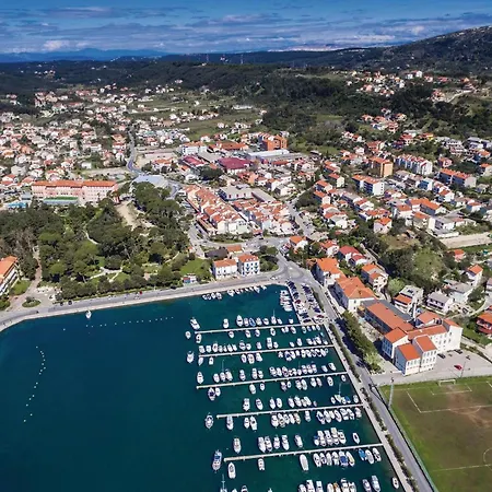 Apartman Stunning Apartment In Rab With Kitchen Palit